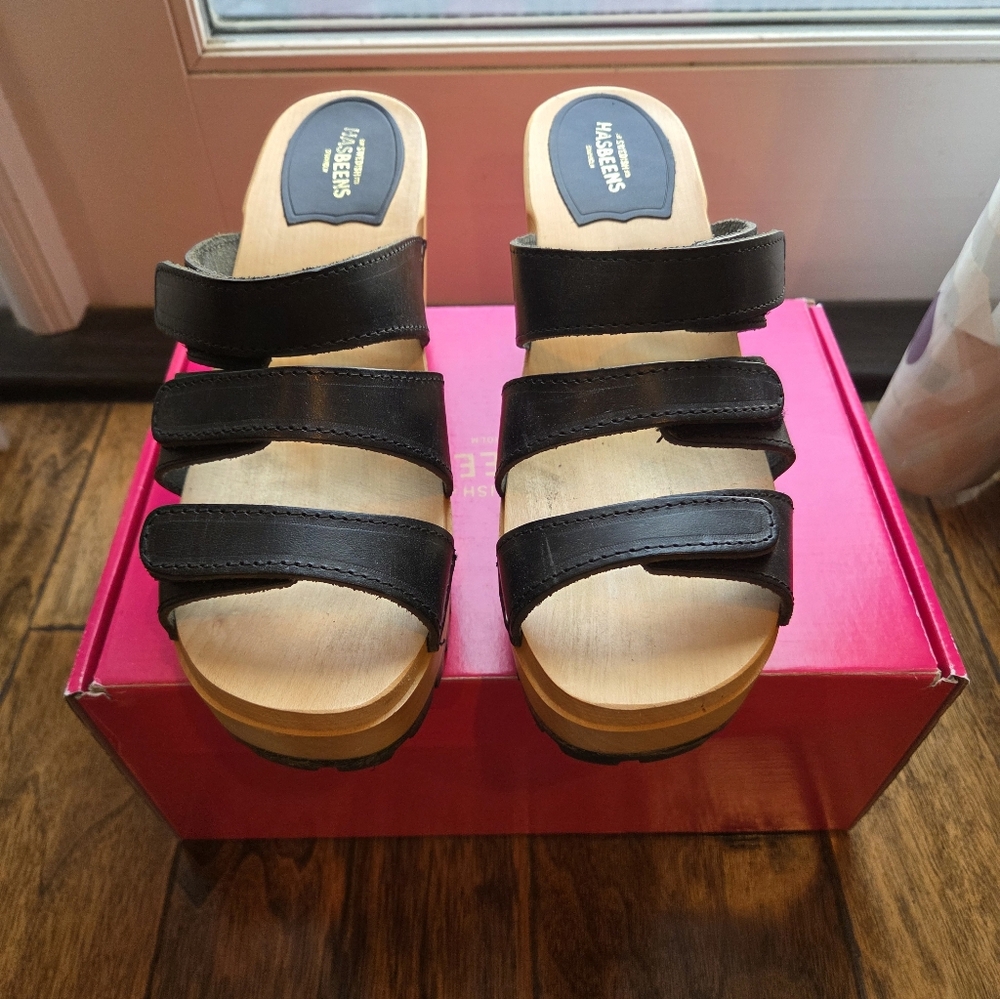 Swedish Hasbeens Wooden Black 3 Strap Leather Velcro Slip-On Platform Clogs. 41